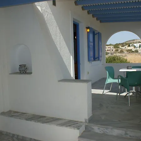 Ξενοδοχείο με διαμερίσματα Glyfada 3*