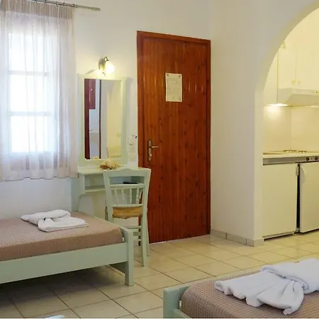 Glyfada Aparthotel 3*