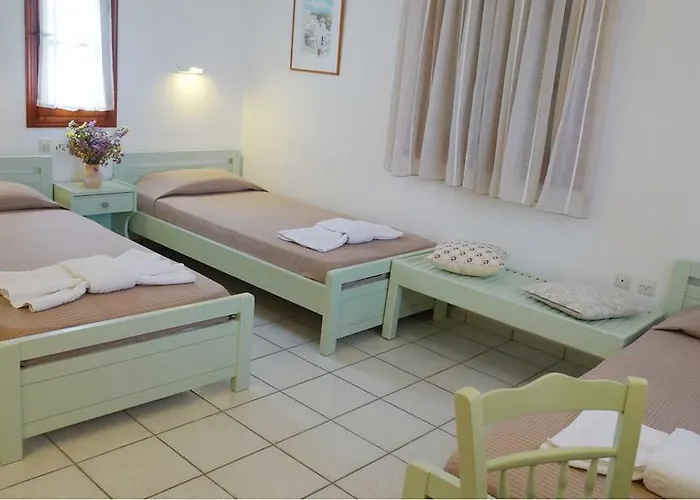 Lejlighedshotel Glyfada Beach Studios 3*